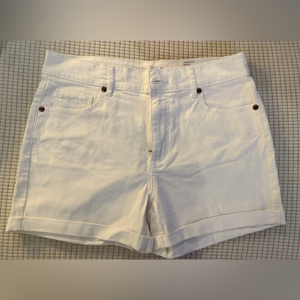 NWT LOFT White Denim Shorts | Size 26
